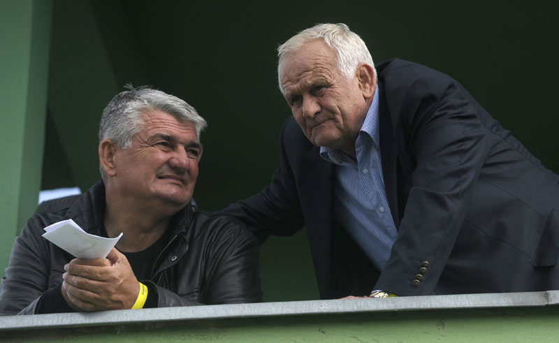 Петровић за “Спорт”: Доста бламаже, сви треба да оду, да се гради нова Звезда!