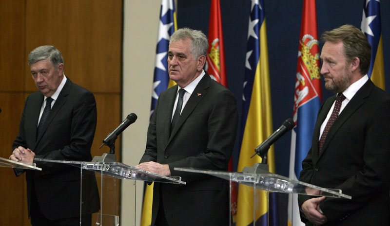 Камен на помирење