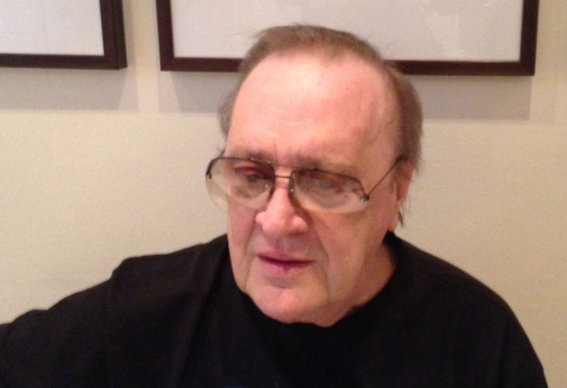 Арсен Дедић оперисан, мораће поново да учи да хода