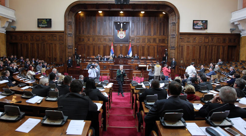 Посланици о стању у српском фудбалу: Приватизација клубова и суспензија лиге