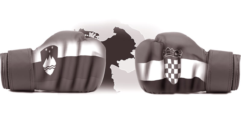 Пљуште оставке и оптужбе