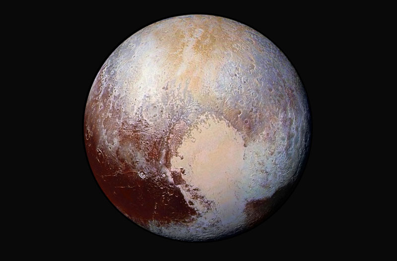 Нова открића на Плутону, Насина сонда снимила и пару