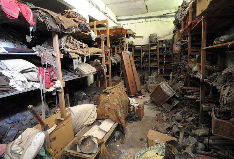 Авала филм: Наш Холивуд појели мољци