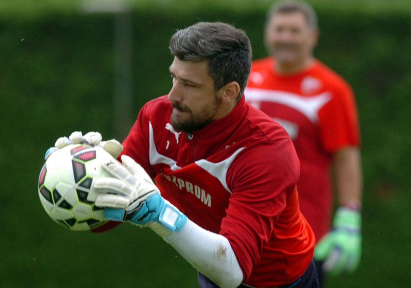 Без договора Бастије и Кахримана