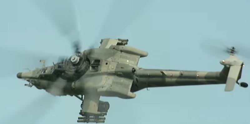 ПОГЛЕДАЈТЕ: Хеликоптер „Ноћни ловац“ и друга руска техника на сајму у Паризу (ВИДЕО)