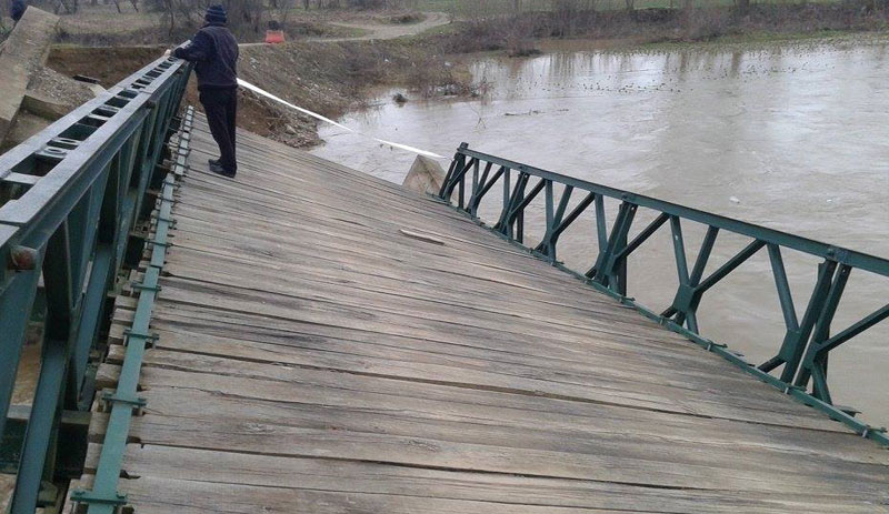 Газе реку до њива