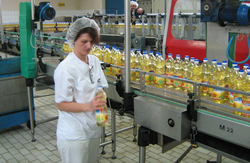 Из зејтина цури профит