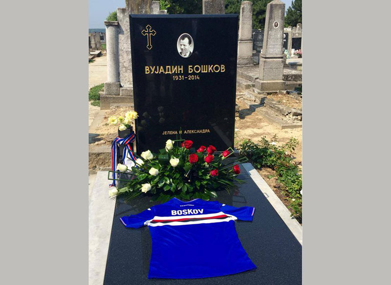 ФОТО: Дрес Сампдорије на гробу Вујадина Бошкова