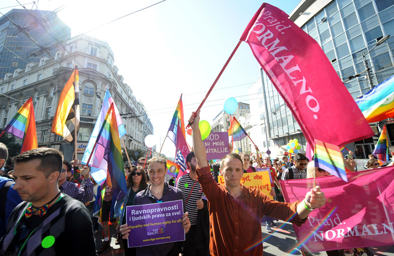 Две параде за врућу јесен