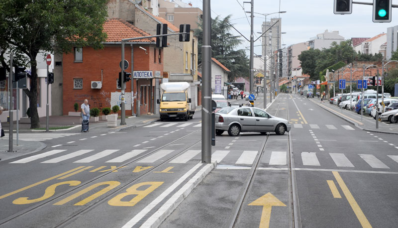 Сви перу руке од Степе!