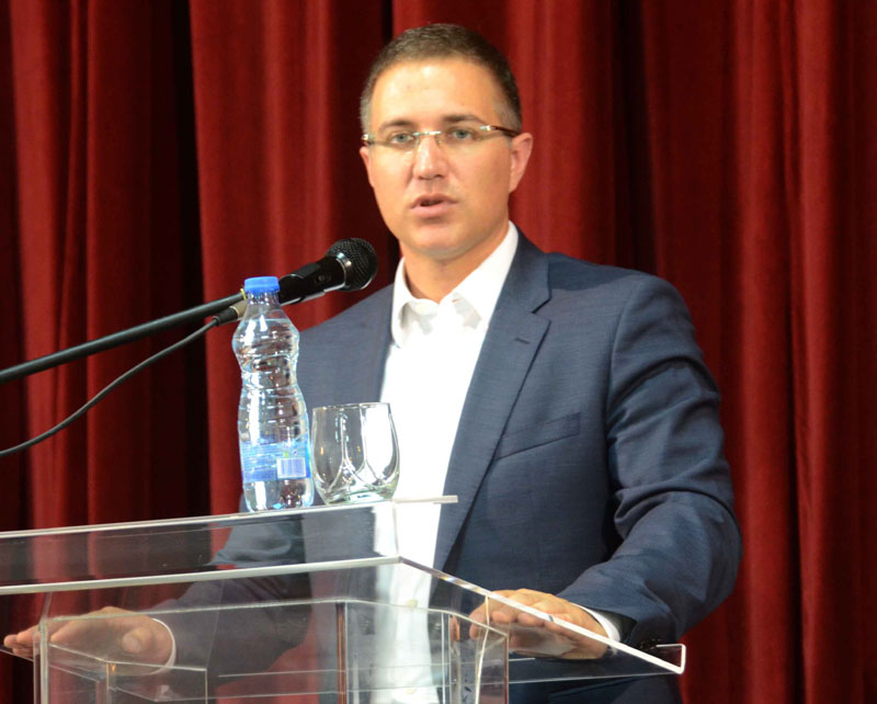 Стефановић: Са мигрантима у Србији се поступа хумано