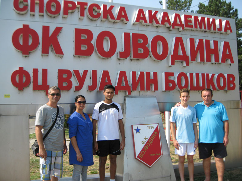 Млади Аустралијанци дошли у Нови Сад по фудбалско знање