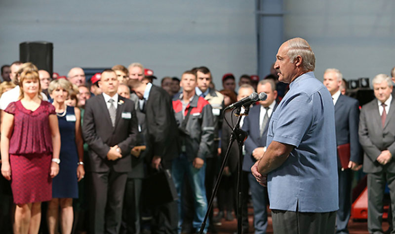 Путин љути Лукашенка