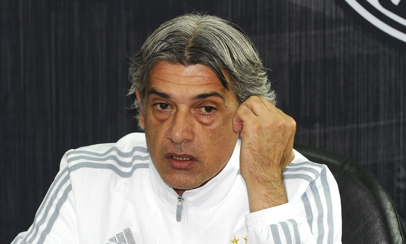 Милинковић још “сања” промашаје Живковића: Не мењамо тактику