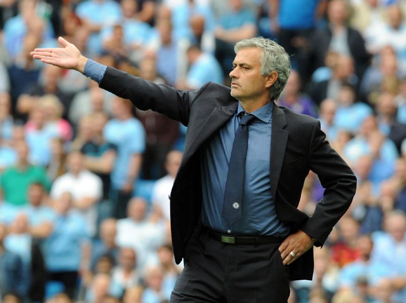 Мурињо дефинитивно не уме да прихвати пораз: Ева, судија...ко је следећи?