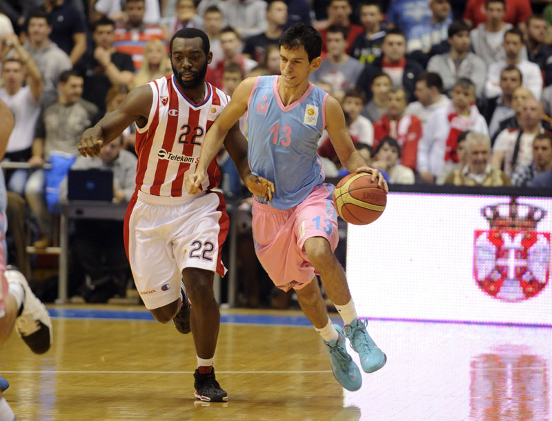 Миљеновић потписао за Севиљу