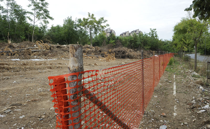 Прерада смећа поред вртића?