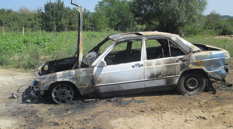 Покушала да запали бившег?!