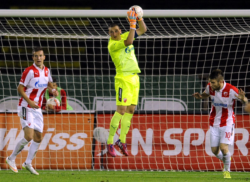 Рајковић у Макабију, Звезди три милиона евра!