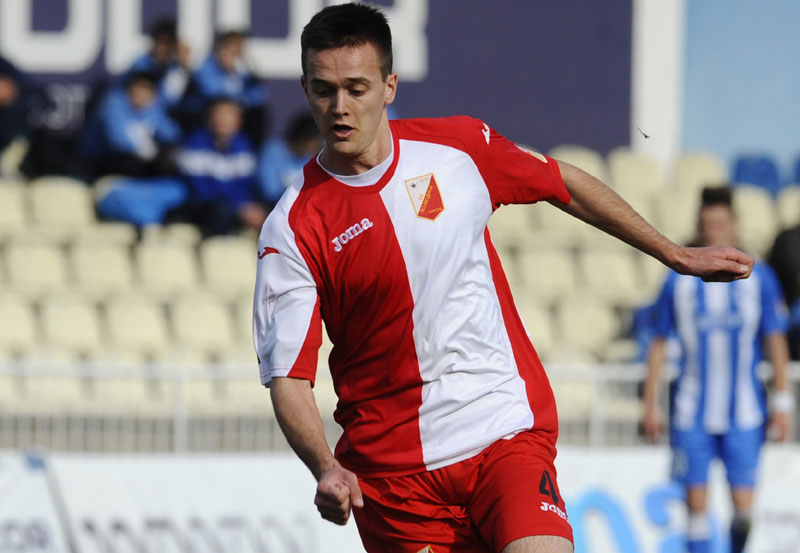 За Иванића мало и два милиона евра