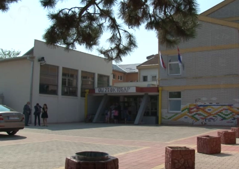 Руске железнице обновиле школу у Голубинцима (ВИДЕО)