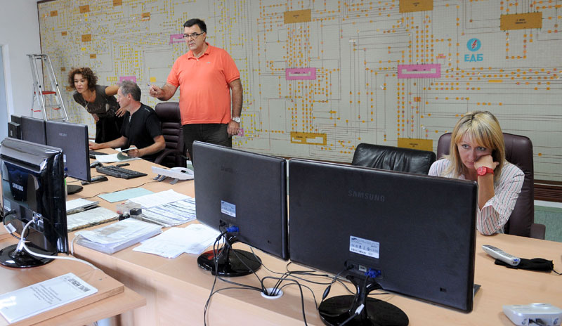 ЕПС:Снабдевање струјом стабило и поред суше, произведено 35,6 милијарди kWh