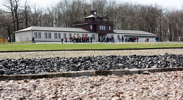 У нацистицком логору Бухенвалд смештене избеглице