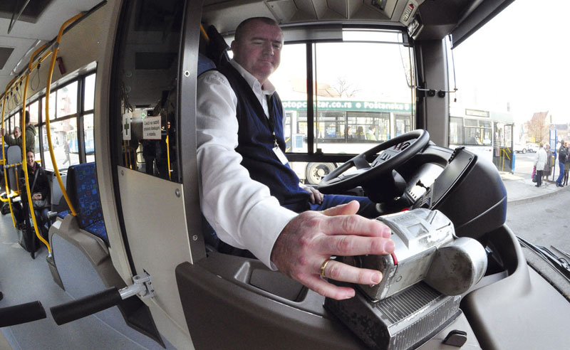 Возачи ће морати да носе униформе