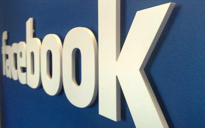 Фејсбук уводи и опцију дислајк