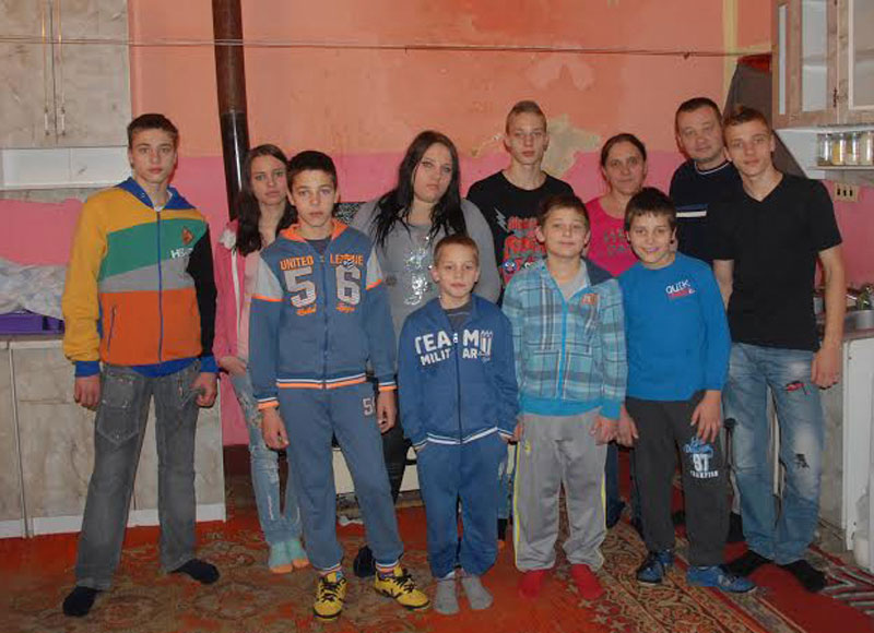 Параћин: Голубовићи немају струју, хране све мање