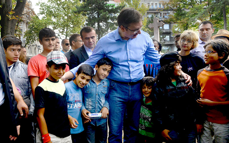 Вучић: Настављамо прихват избеглица, не знам зашто је то Хрватској проблем