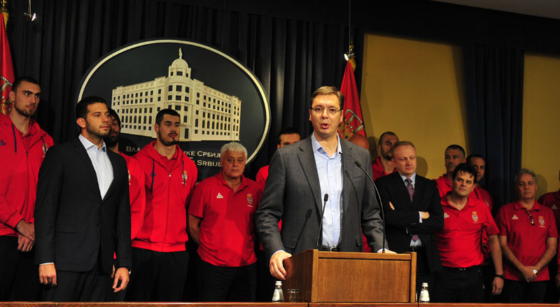 Вучић: Уверен сам да наши кошаркаши могу у Рио