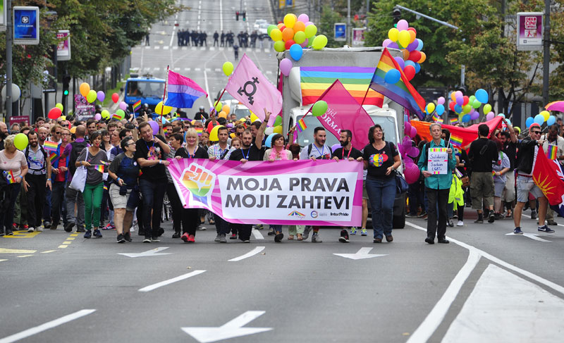 Ромски прајд без Рома!
