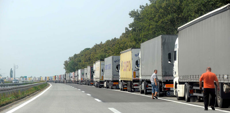 Брисел стао уз Србију, Хрвати да попусте!