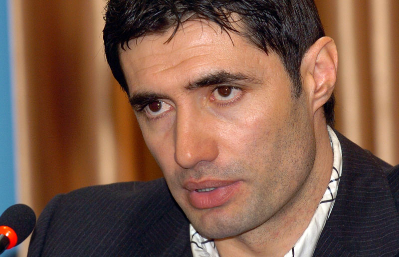 Поледица: Добили смо огроман број порука да се на мечу ОФК Београд - Спартак догађају чудне ствари