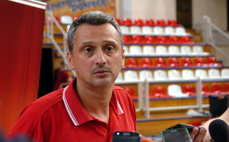 Звезда носи врећу брига