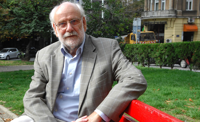 Старински сјај Десанкиног стиха