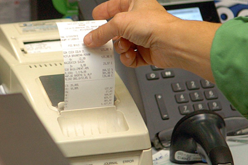 Сви да узимају фискалне рачуне