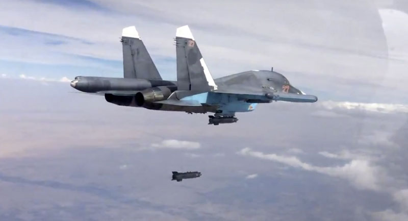 „ПАКЛЕНО ПАЧЕ“: Бомбардер Су-34 у 60 секунди (ВИДЕО)