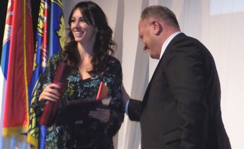 Слободи Мићаловић признање родног Лесковца