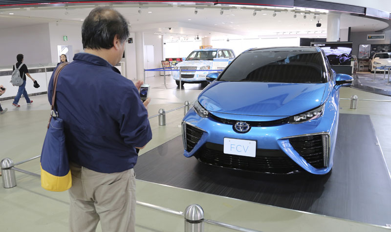 Тојота елиминише бензинске аутомобиле до 2050. године?