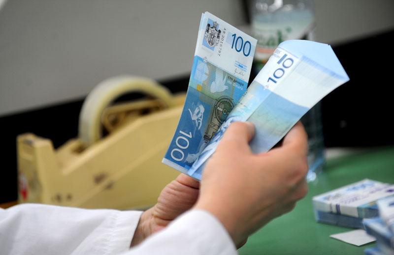 Најмања плата 22.000, највећа 155.000 динара