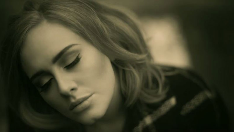 Адел објавила нови сингл Hello