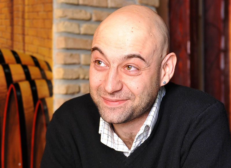 Дејан Луткић: Свако време има своје дворске луде