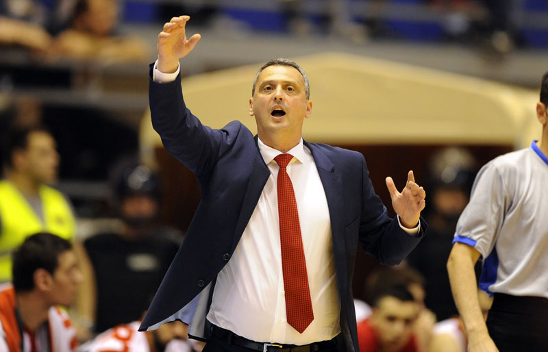 Радоњића брине Цирбес: Има проблем са леђима, надамо се да није ништа озбиљно