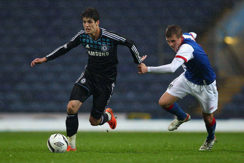 Фудбалери Челсија и Ботафога оптужени за силовање, издат налог за њихово хапшење!