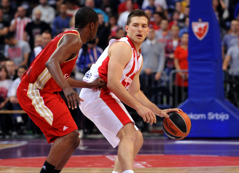 Химки - Црвена звезда 91:53 (КРАЈ)