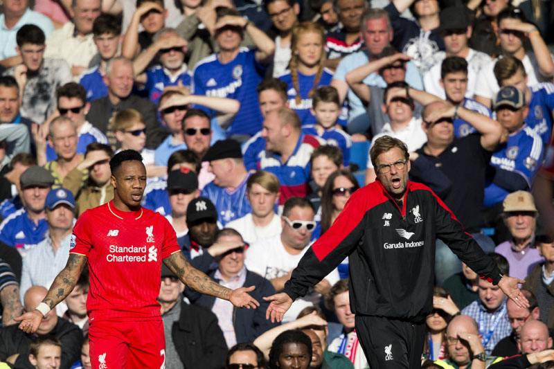 Клоп: Титула? Ви нисте нормални?!