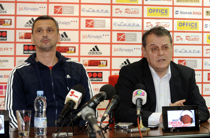 Човић брани Радоњића: Неће чаршија да ми смењује тренера