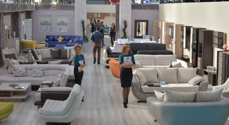 Чесима се свиђа српски намештај